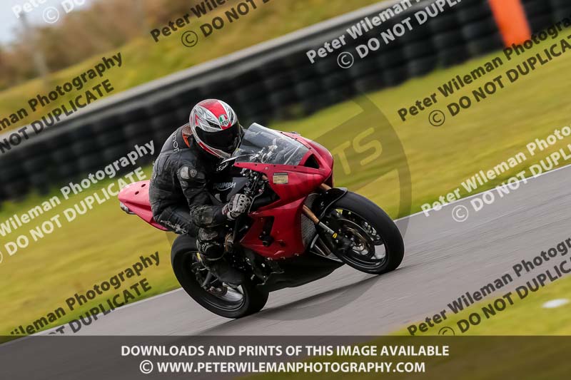 PJM Photography;anglesey no limits trackday;anglesey photographs;anglesey trackday photographs;enduro digital images;event digital images;eventdigitalimages;no limits trackdays;peter wileman photography;racing digital images;trac mon;trackday digital images;trackday photos;ty croes